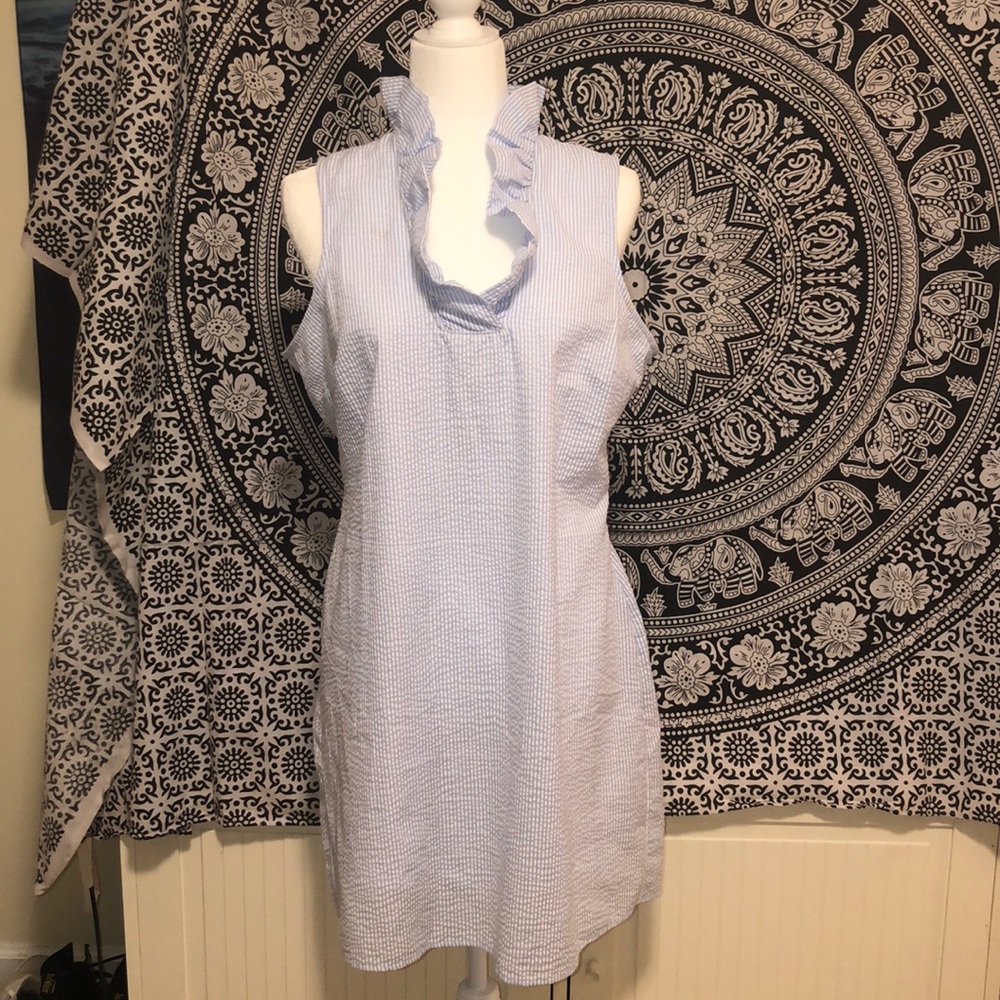 Seersucker Ruffle-neck Dress